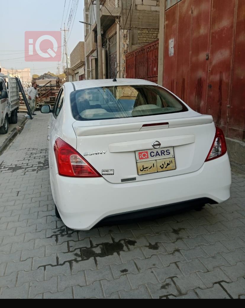 نيسان صني